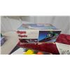 Image 3 : Gyro Cycle Stunt Motorcycle Toy with Ramp, Ring of Fire, and Cardboard Accessories and Box