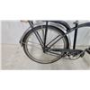 Image 10 : 1950s Schwinn Cruiser Bicycle with Chrome Fenders Fuel Tanke F+Rrack Very Cool All Orignal It