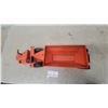 Image 5 : Wooldridge Mfg Co. Model Toys Orange Buggy Scraper Pressed Steel Set Vintage 25" Long