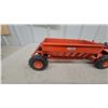 Image 9 : Wooldridge Mfg Co. Model Toys Orange Buggy Scraper Pressed Steel Set Vintage 25" Long
