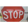 Image 2 : Full-Size Metal Stop Sign with Reflective Surface 35" Diameter