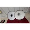 Image 4 : Pair of Vintage Green Porcelain Enamel Industrial Lights 12" Diameter at Base