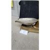 Image 3 : General Store Toledo "Honest Weight" No Springs Mechanical Scale with Scoop Pan, Made in Canada