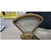 Image 7 : General Store Toledo "Honest Weight" No Springs Mechanical Scale with Scoop Pan, Made in Canada