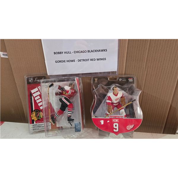Hockey Legends Figurines, Bobby Hull and Gordie Howe.