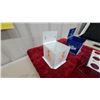 Image 4 : Robinson and P&B Point-Of-Sale Counter and Wall Mount Display Stands, Set of Three