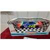 Image 2 : American Muscle 1:18 Scale Jeff Gordon #24 DuPont Chevrolet Monte Carlo Diecast