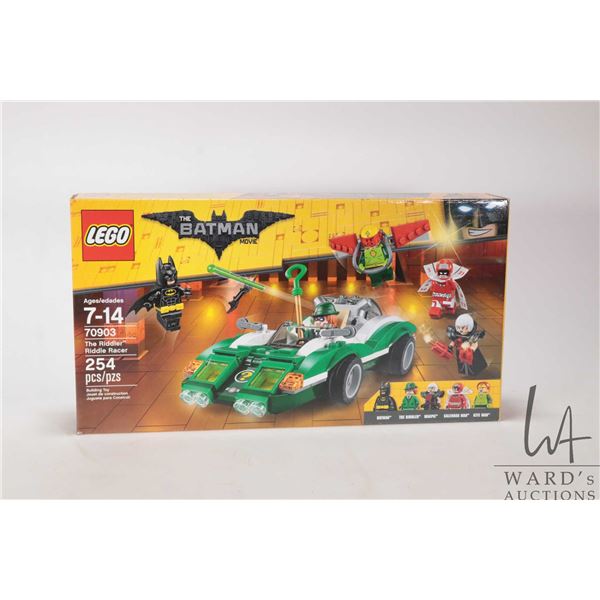 Lego The Batman Movie " The Riddler Riddle Racer" no. 70903, new in factory sealed box