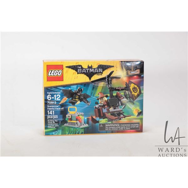 Lego The Batman Movie " Scarecrow Fearful Face-Off" no. 19013, new in factory sealed box