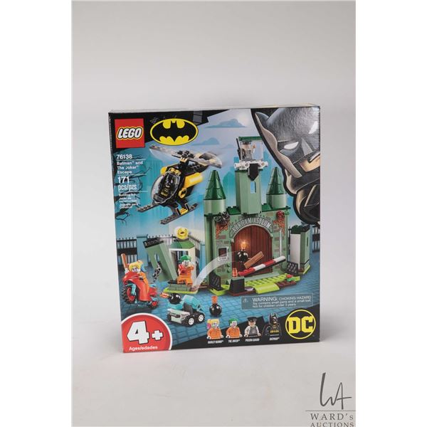 Lego- DC Batman II " Batman and The Joker Escape" no. 76138, new in factory sealed package