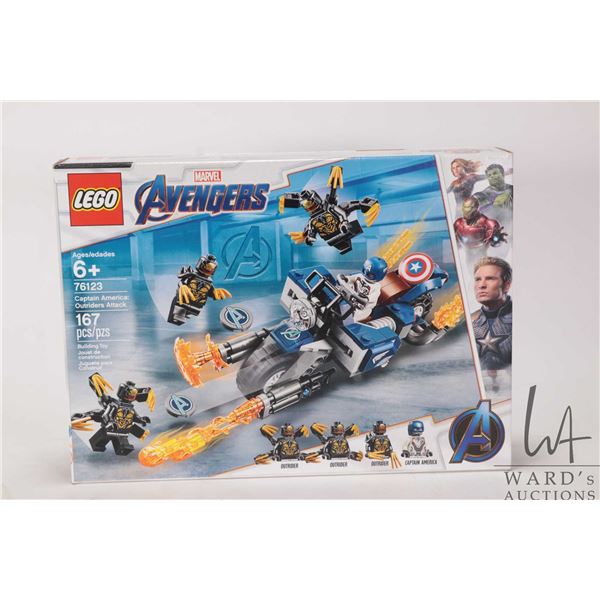 Lego- Marvel Avengers "Captain America: Outriders Attack" no. 76123, new in factory sealed packaging