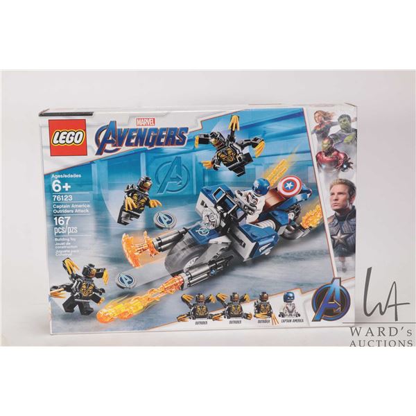 Lego- Marvel Avengers "Captain America: Outriders Attack" no. 76123, new in factory sealed packaging