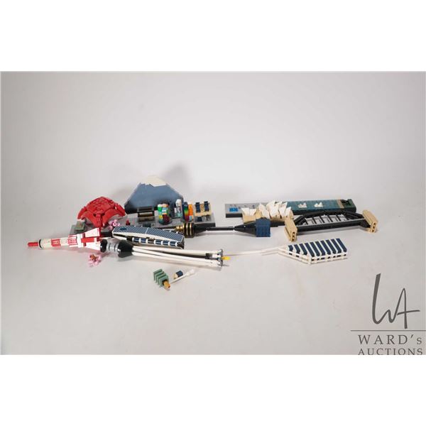 Two Lego-Architecture kits including "Sydney" no. 21032 and "Tokyo" no. 21051. Pre-built kits, appea