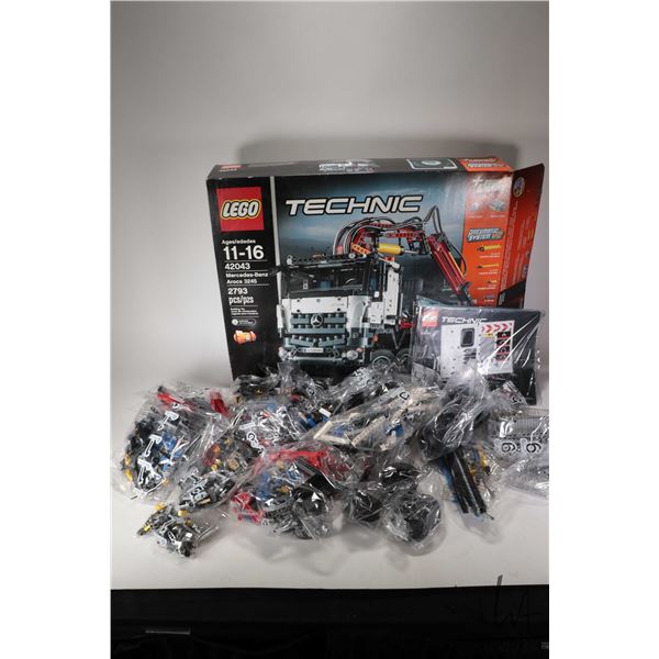 Lego-Technics "Mercedes-Benz Arocs 3245" no. 2793. new with factory sealed bags in opened factory bo