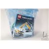 Image 1 : Lego-Technics "Motorized Excavator" no. 8043. Pre-built kit. Completeness not confirmed. Includes bu