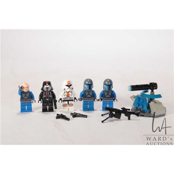 Selection of Star Wars Minifigures including three Deathwatch, one missing helmet, Republic Trooper 