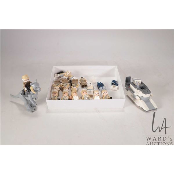 Selection of Star Wars Minifigures including Rebel Hoth Troopers, Hoth Officer, Tauntaun etc.