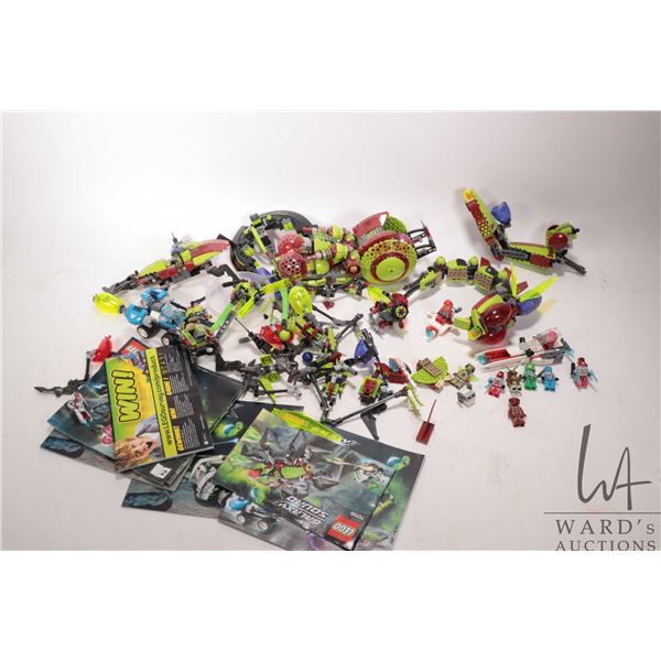 Selection of Lego-Galaxy squad pre-built kits including "Warp Stinger" no. 70702 and "Hive Crawler" 