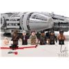 Image 3 : Lego-Star Wars "Millenium Falcon" no 75105 with all Minifigures. Appears complete, not guaranteed. B