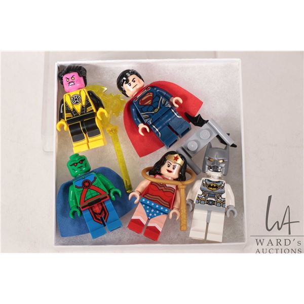 Lego- DC Super Heroes Minifigures including Martian Manhunter, Wonderwoman, Space Batman, Superman a