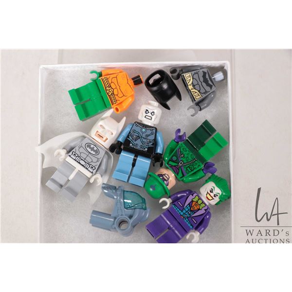Lego- DC Super Heroes Minifigures Arctic Batman, Riddler, Joker, Mr. Freeze etc.