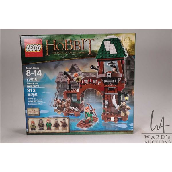 Lego- The Hobbit " Attack on Lake-town" no. 79016 in factory sealed box