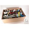 Image 1 : Large selection of vintage Lego building bricks and accessories