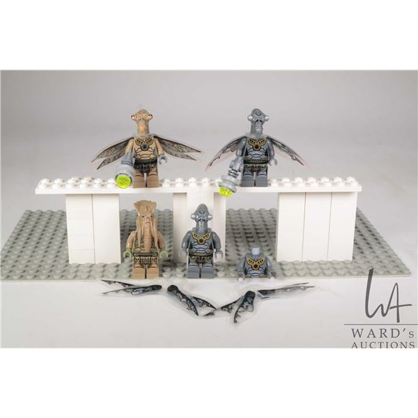 Selection of Lego Star Wars minifigures including Poggle the Lesser (no wings), Geonosian Warrior, t