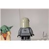Image 6 : Selection of Lego Star Wars minifigures including Yoda, Obi Wan (missing legs), Republic trooper, Da