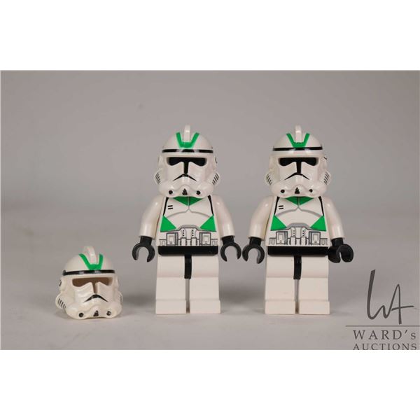 Two of Lego Star Wars minifigures including two Green Clone Troopers (442nd Siege Battalion Clone Tr