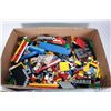Image 2 : Selection of Lego building bricks and accessories