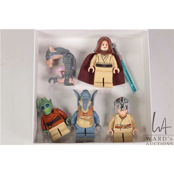Selection of Lego Star Wars minifigures including Obi-Wan Kenobi, Young Anakin, Wald, Sebulba, Watto
