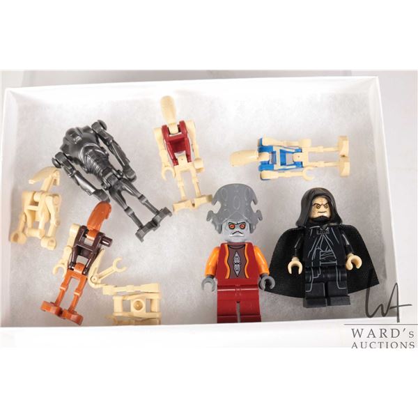 Selection of Lego Star Wars minifigures including Emperor Palpatine, assorted Battle droid parts, Su