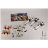 Image 1 : Three Lego Star Wars Clone Trooper Battle Packs no. 7913. All with figures.