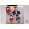 Image 1 : Lego Star Wars The Big Bang Theory minifigures including Sheldon, Leonard, Penny, Raj, and Howard.