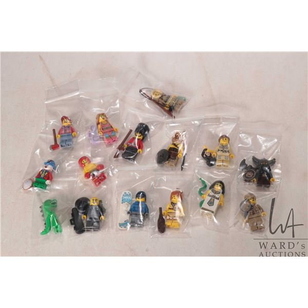 A complete Lego Series 5 Minifigure set, all appear to be opened