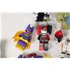 Image 4 : Selection of DC Super Heros minifigures Bat-Girl, Batman, Harley Quinn, Deathstroke (headpiece has m