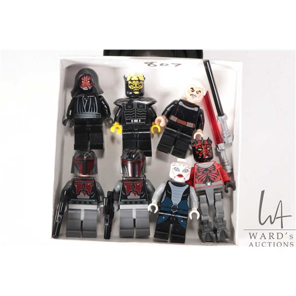 Selection of Lego Star Wars minifigures including Darth Maul Mechanical Legs, Mandalorian Super Comm