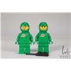 Image 1 : Two Lego Classic Space minifigures from the EXO SUIT No. 21109. Classic Green Spaceman with airtanks