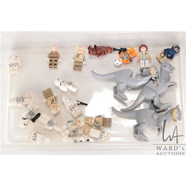 Selection of Lego Star Wars Hoth minifigures including 7 Snowtroopers, 5 Hoth Rebel Troopers, Chewba