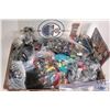 Image 2 : Large selection of Lego building bricks and accessories, Mega Bloks figures including Smurfs etc.