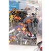 Image 4 : Large selection of Lego Minifigures and Minifigure accessories, various themes