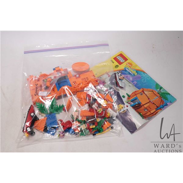 Lego "Spongebob Squarepants" Good Neighbors at Bikini Bottom No. 3834 with manual and figures. Compl