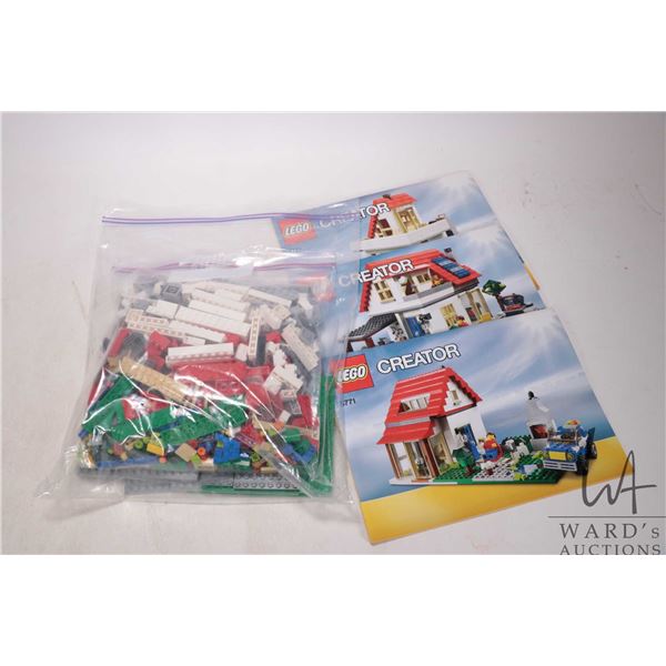 Lego "Creator" Hillside House No. 5771 with Manual. Completeness not guaranteed or confirmed. Bid ac