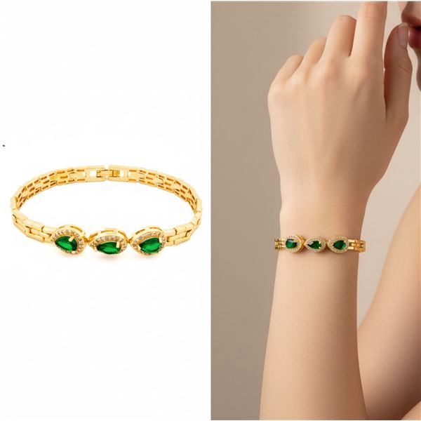 18kt Oro Laminado Bracelet - 3 Pear Shape Emerald