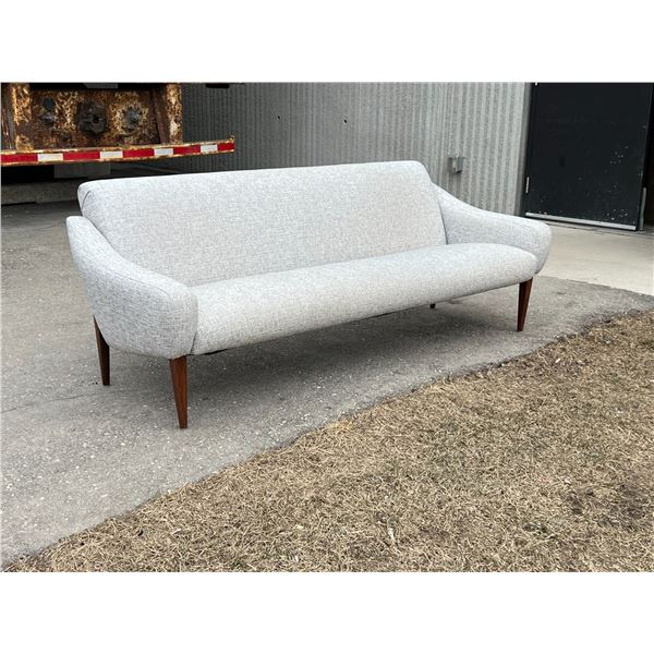 Mid Century Couch - Approx: 76"W 29"D 28"T and 15.5" seat height