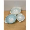 Image 4 : 3 Pyrex Amish / Butterprint Nesting Mixing Bowls - largest 2.5 Qt. - used, see photos