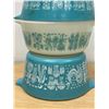 Image 2 : 3 Pyrex Amish / Butterprint Round Casseroles (no lids) - largest 1 Qt. - used, see photos