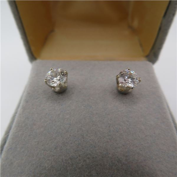 14K White gold stud earrings with clear stone.  Beautiful!  Marked 14K on post