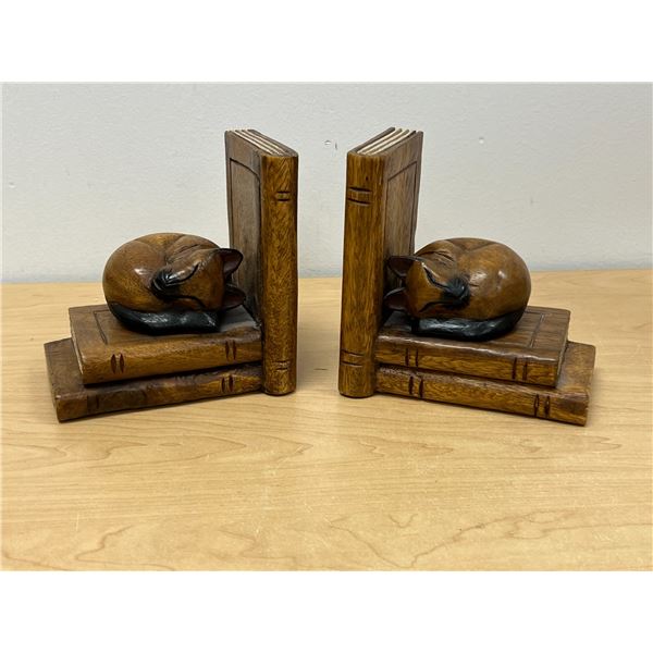 Wooden Figural Sleeping Cats Bookends 6"T